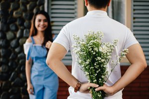 How are Singaporeans planning to spend Valentine’s in 2023?